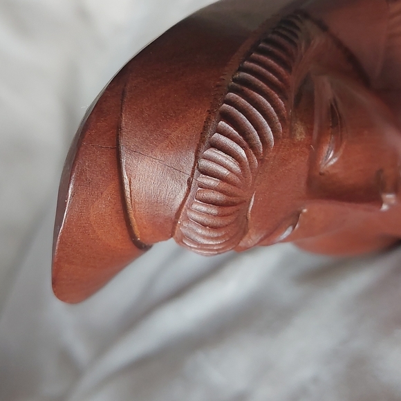 Vintage Bali Balinese wood carving bust of woman - Picture 8 of 9